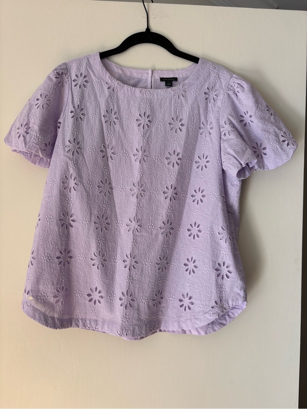 Ann Taylor Lavender Eyelet Short Sleeve Blouse